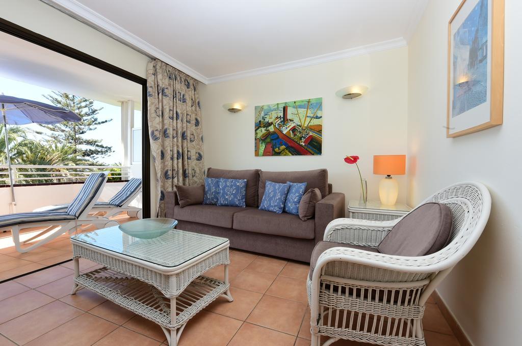 Apartment Hotel Taboga (Adults Only) Πλάγια ντελ Ινγκλές Δωμάτιο φωτογραφία